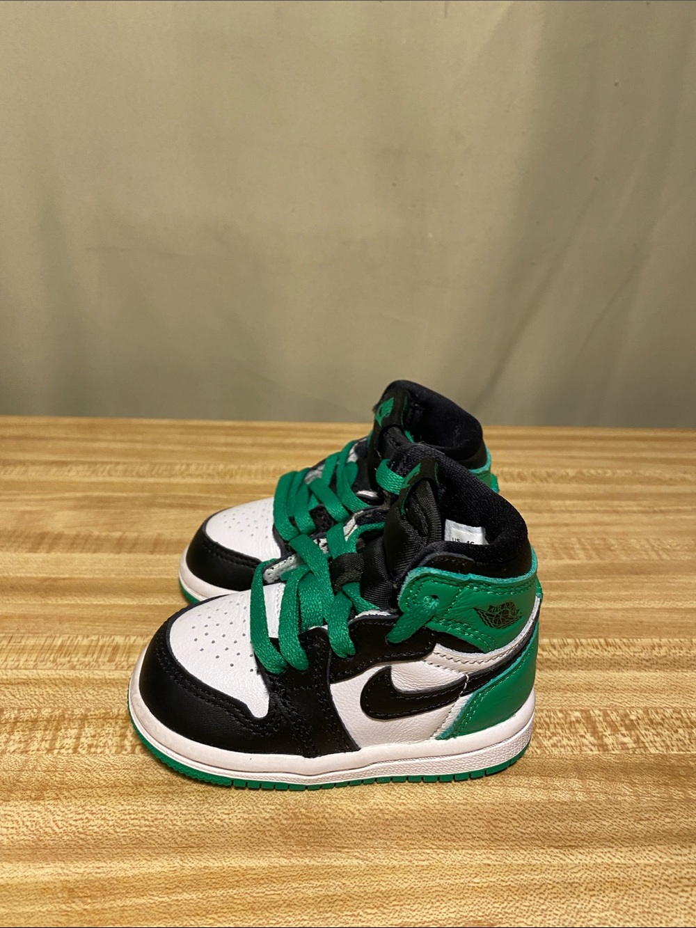 Jordan 1 Retro High OG (Toddler) Lucky Green  FD1413-031 Shoe Size 4C